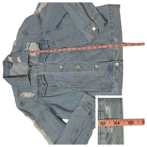 Refuge Distressed Jean Jacket - Light Wash - Large - Picture 4 of 8